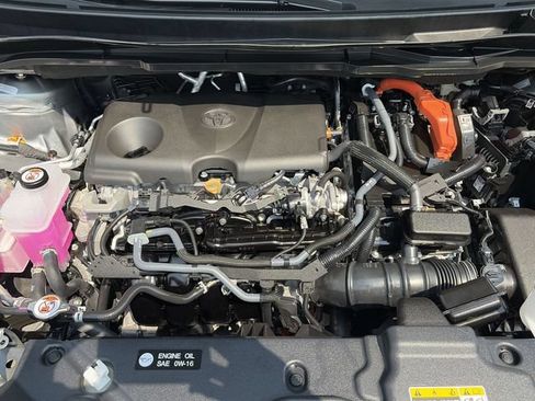 Used 2026 Toyota Sienna XSE AWD/4WD image 36
