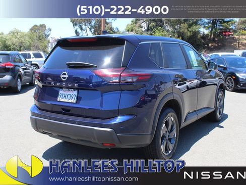 Used 2025 Nissan Rogue SV FWD image 7