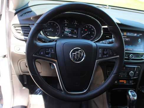 Used 2018 Buick Encore Preferred FWD image 19