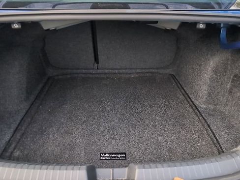 Used 2022 Volkswagen Jetta Sport image 24