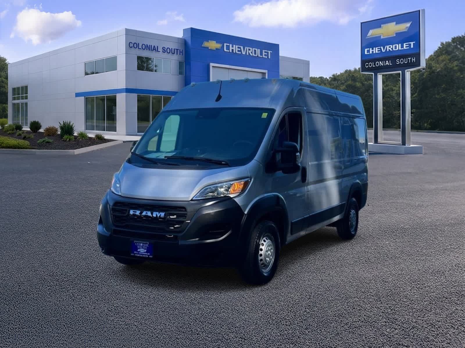 Used 2024 RAM ProMaster 2500 w/ Power Group FWD image 1