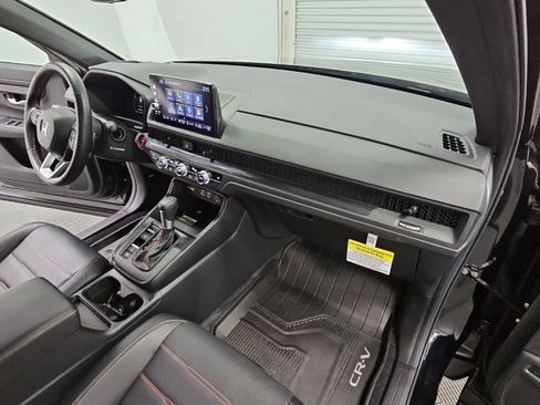 Used 2025 Honda CR-V Sport-L image 39