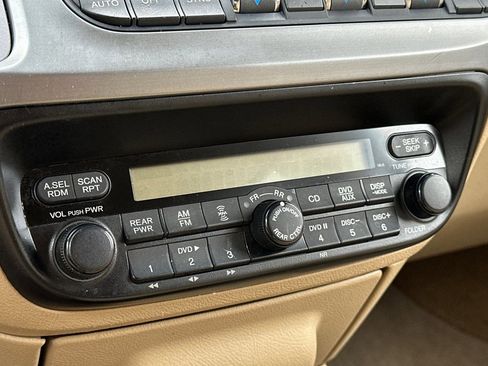 Used 2010 Honda Odyssey EX-L image 19