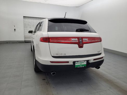 Used 2018 Lincoln MKT AWD w/ Technology Package image 6