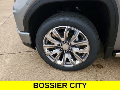 New 2026 GMC Sierra 1500 Denali w/ Denali Reserve Package image 4