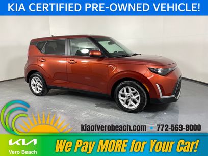 Certified 2023 Kia Soul LX w/ Option Group 015