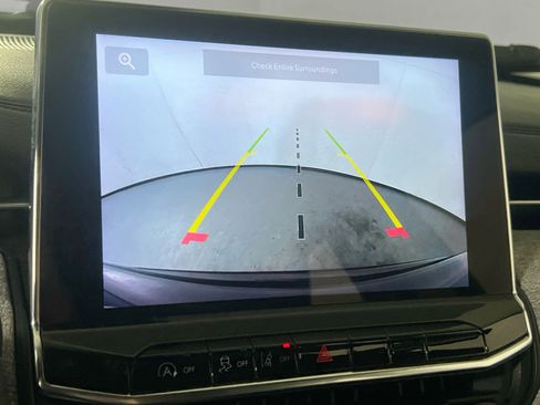 Used 2022 Jeep Compass Latitude w/ Sun and Sound Group image 13