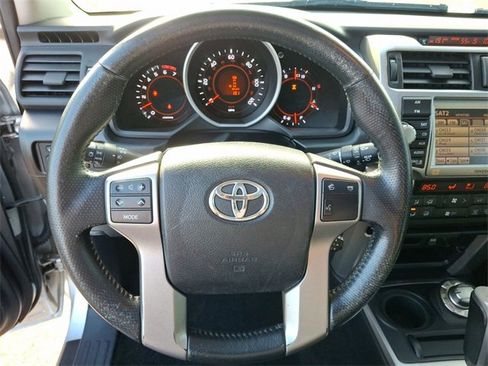 Used 2011 Toyota 4Runner Limited image 16
