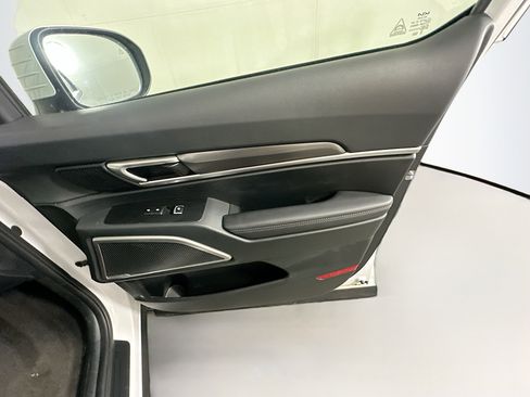 Used 2025 Kia Telluride S image 35