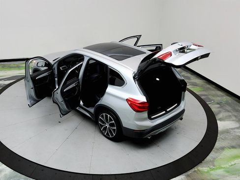 Used 2017 BMW X1 sDrive28i image 36