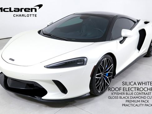 Used 2022 McLaren GT image 1