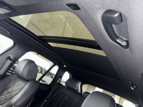 Certified 2024 BMW X5 sDrive40i w/ Executive Package image 32