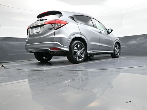 Certified 2019 Honda HR-V Touring image 30