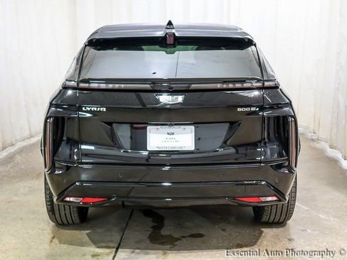 New 2026 Cadillac Lyriq Signature Sport image 5
