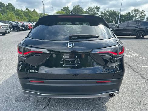 Used 2025 Honda HR-V Sport image 6
