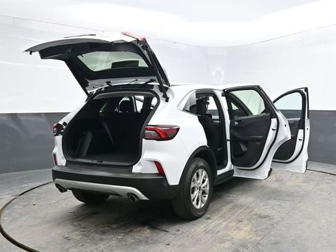 Used 2023 Ford Escape Active image 37