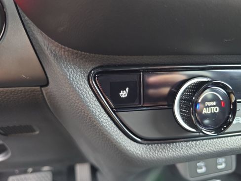 Certified 2026 Honda HR-V Sport image 19