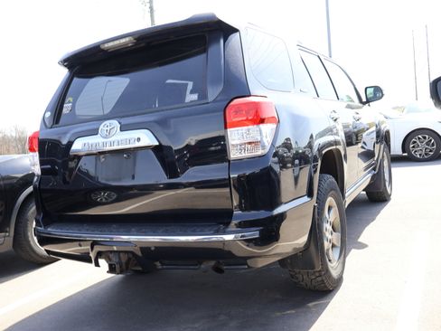 Used 2011 Toyota 4Runner SR5 image 43