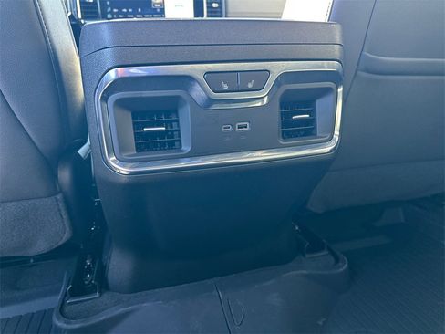 Used 2025 Chevrolet Silverado 2500 LTZ w/ LTZ Premium Package image 23