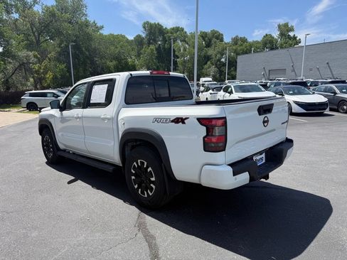 Used 2022 Nissan Frontier PRO-4X AWD/4WD image 5