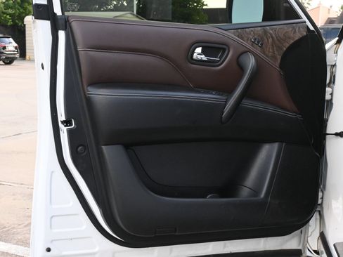 Used 2021 INFINITI QX80 Premium Select w/ Cargo Package RWD image 17