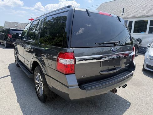 Used 2017 Ford Expedition XLT AWD/4WD image 3