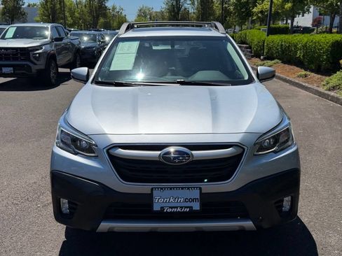 Used 2021 Subaru Outback Limited w/ Popular Package #2 AWD/4WD image 3