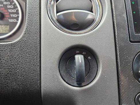 Used 2007 Ford F150 FX4 image 17