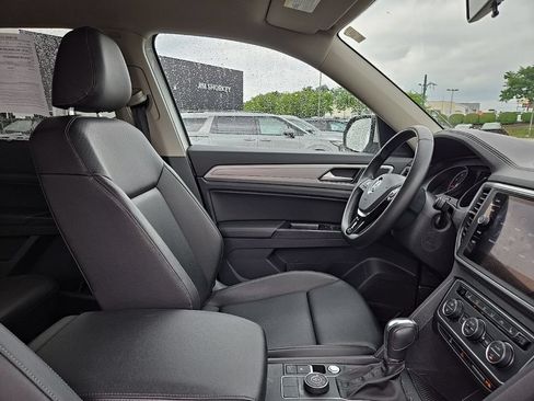 Used 2019 Volkswagen Atlas SE w/ Towing Package AWD/4WD image 30
