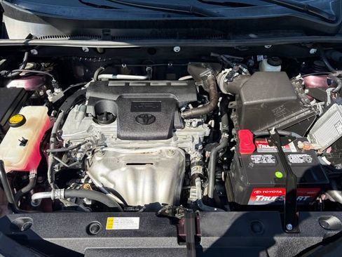 Used 2017 Toyota RAV4 XLE w/ Carpet Mat Package AWD/4WD image 22