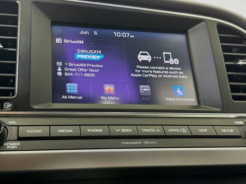 Used 2017 Hyundai Elantra SE FWD image 16