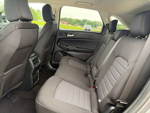 Used 2024 Ford Edge SE w/ Black Appearance Package AWD/4WD image 27