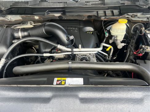 Used 2017 RAM 1500 Tradesman w/ Chrome Appearance Group image 29