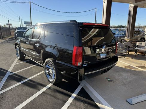 Used 2012 Cadillac Escalade ESV Platinum image 4