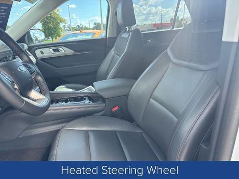 Certified 2026 Ford Explorer Active w/ Active Comfort Package RWD image 11