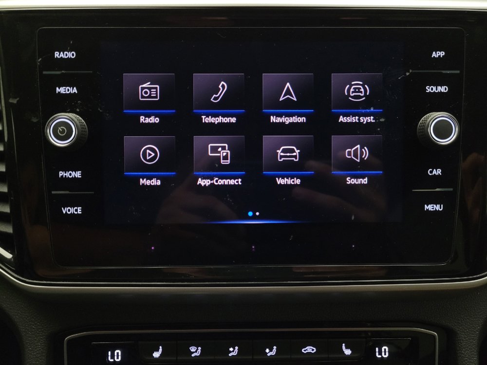 Used 2023 Volkswagen Atlas Cross Sport SE FWD image 25