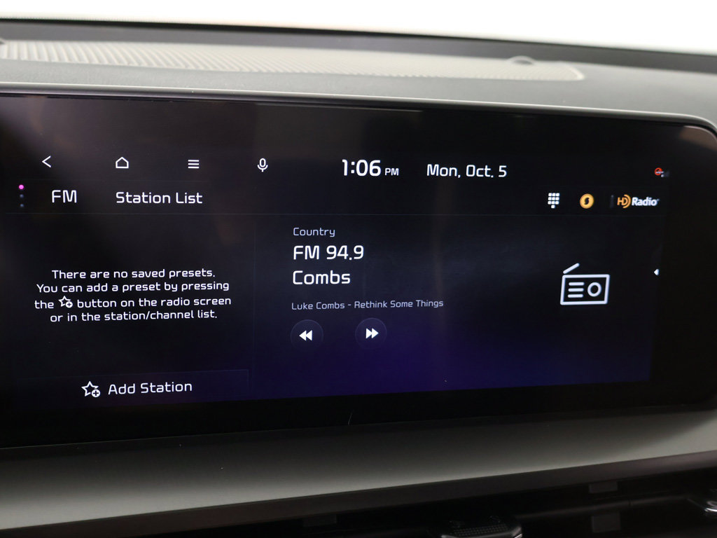 Certified 2025 Kia Telluride S FWD image 52