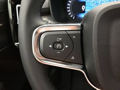 New 2026 Volvo XC40 B5 Ultra w/ Protection Package Premier AWD/4WD image 24