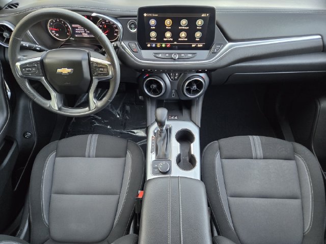 Used 2024 Chevrolet Blazer LT w/ Convenience Package FWD image 25