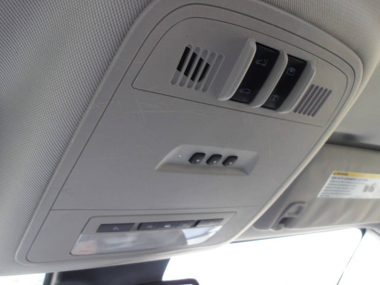 Used 2012 Buick LaCrosse Leather FWD image 20