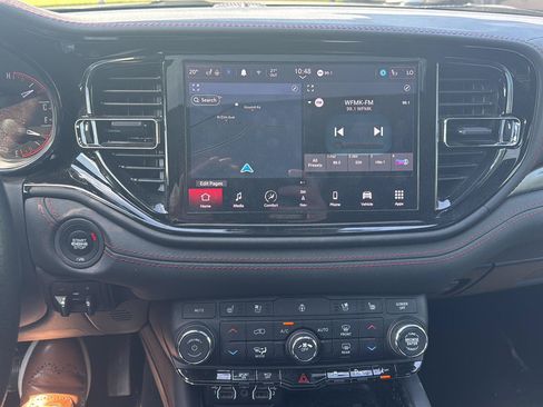 Used 2024 Dodge Durango R/T AWD/4WD image 13
