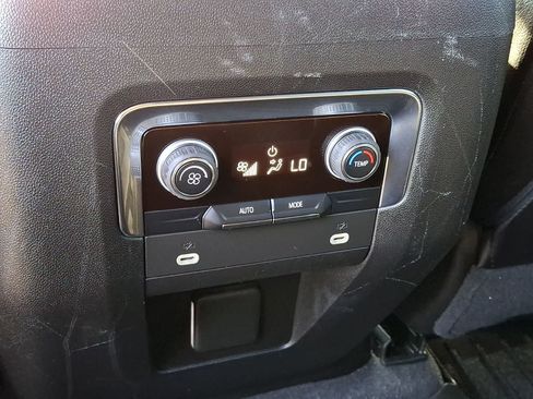 Used 2023 Chevrolet Tahoe LS AWD/4WD image 13