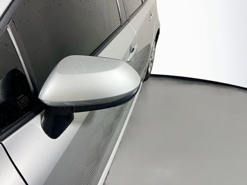 Used 2023 Toyota Corolla LE FWD image 12