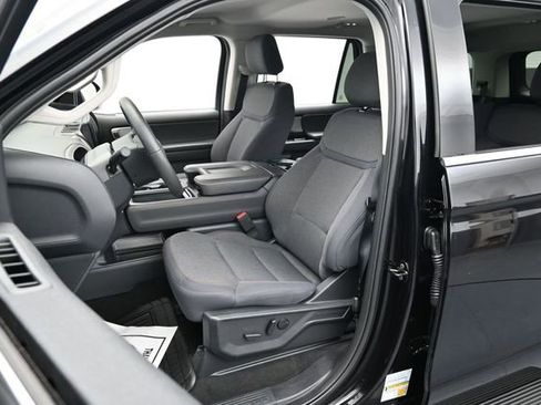 Certified 2025 Ford Expedition Active RWD image 10