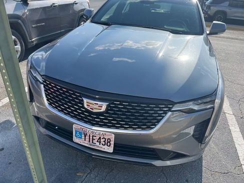 Used 2020 Cadillac CT4 Luxury RWD image 2
