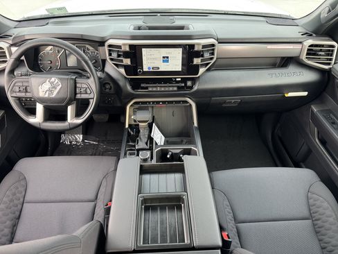 New 2026 Toyota Tundra SR5 AWD/4WD image 4