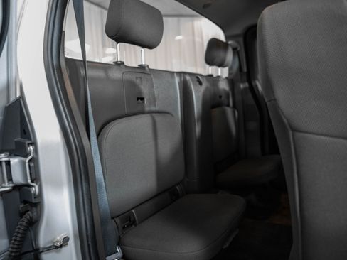 Used 2018 Nissan Frontier S image 29