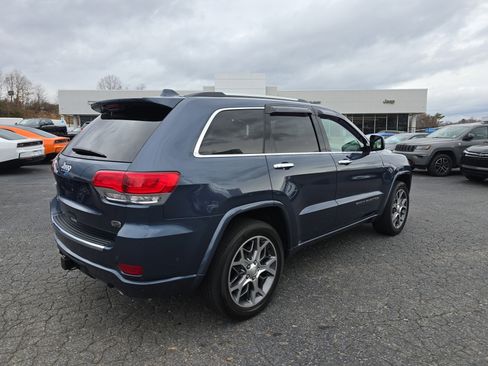 Used 2020 Jeep Grand Cherokee Overland image 3