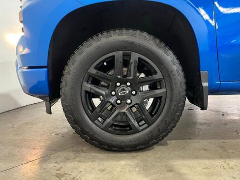 Certified 2023 Chevrolet Silverado 1500 Custom w/ LPO, Dark Essentials Package image 15