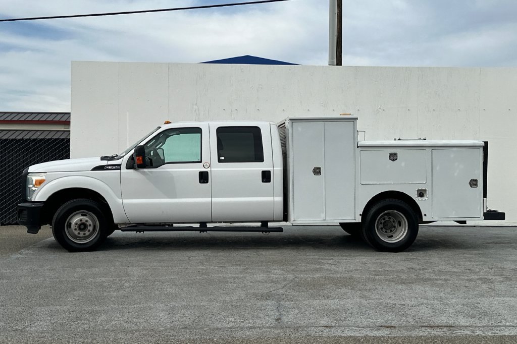 Used 2016 Ford F350 XL w/ Power Equipment Group RWD image 6